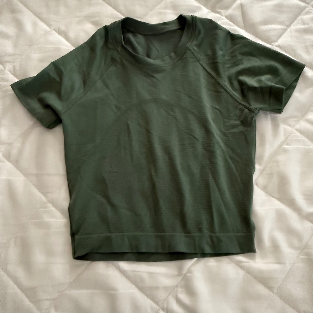 Green crop top